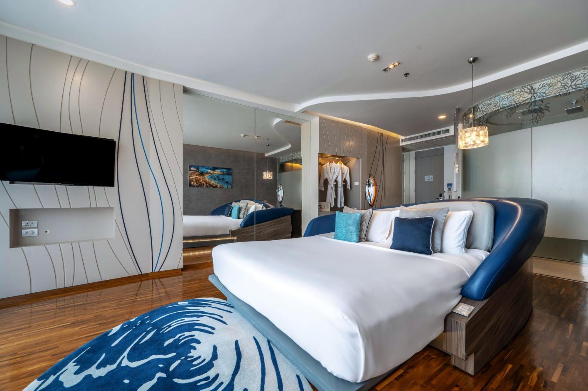 Hotel Baraquda Heeton Pattaya By Compass Hospitality Ngoại thất bức ảnh