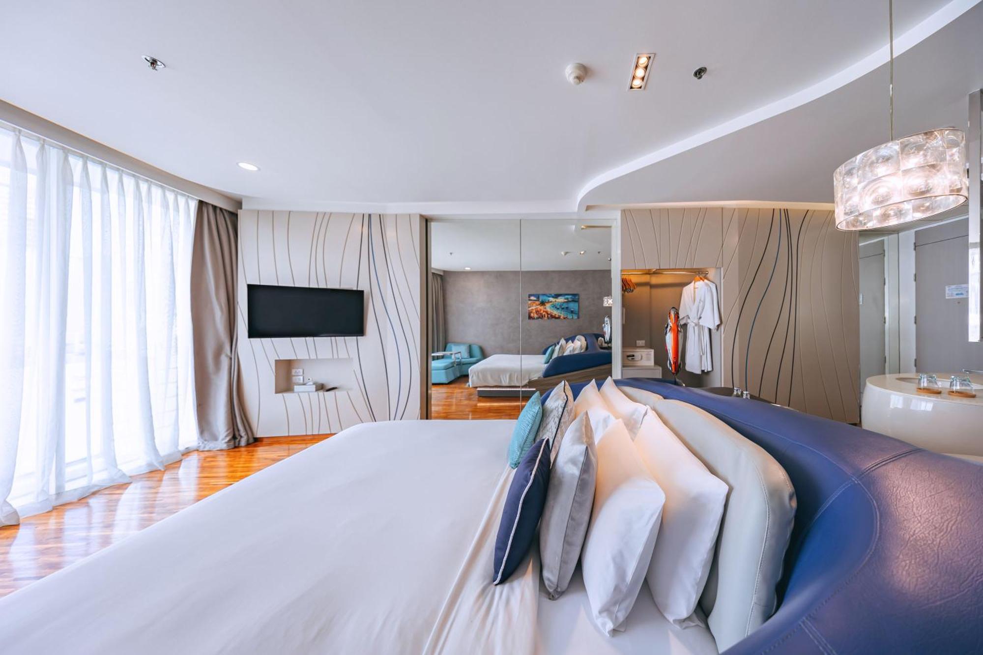 Hotel Baraquda Heeton Pattaya By Compass Hospitality Phòng bức ảnh