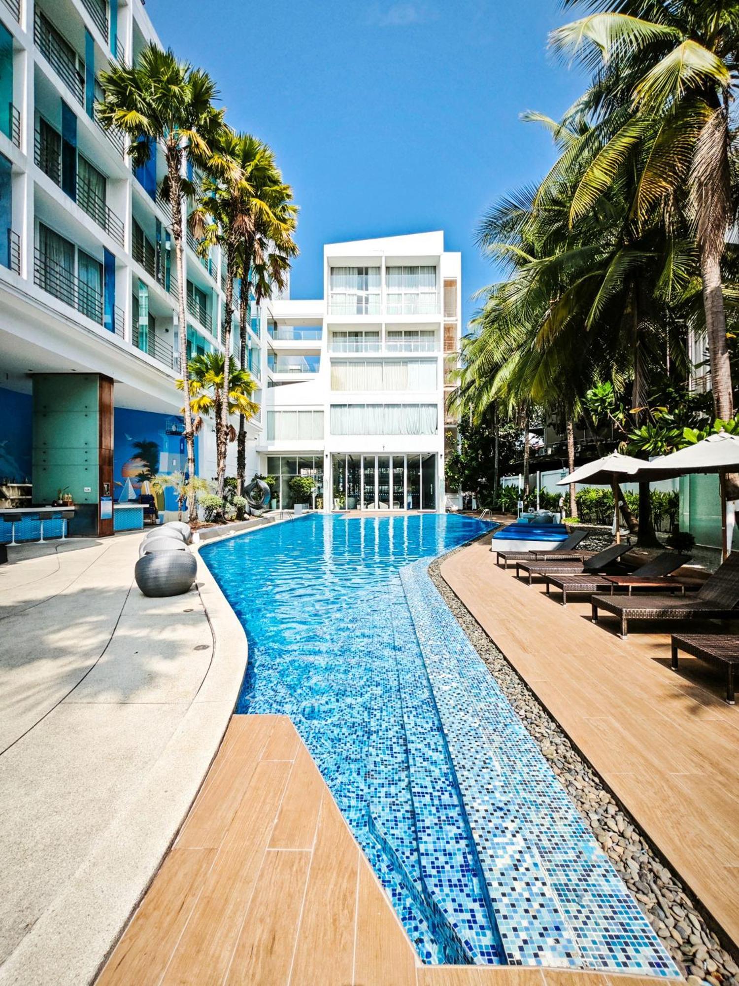 Hotel Baraquda Heeton Pattaya By Compass Hospitality Ngoại thất bức ảnh