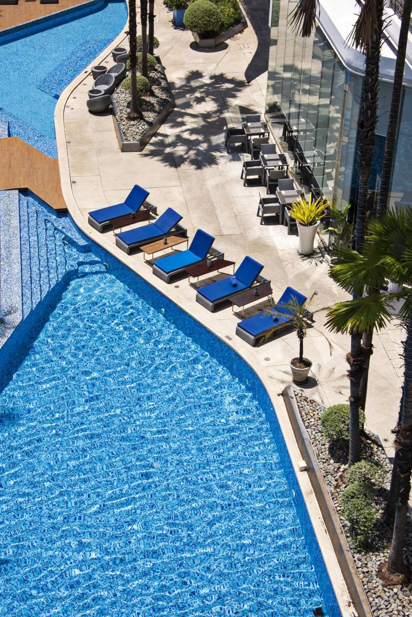 Hotel Baraquda Heeton Pattaya By Compass Hospitality Ngoại thất bức ảnh