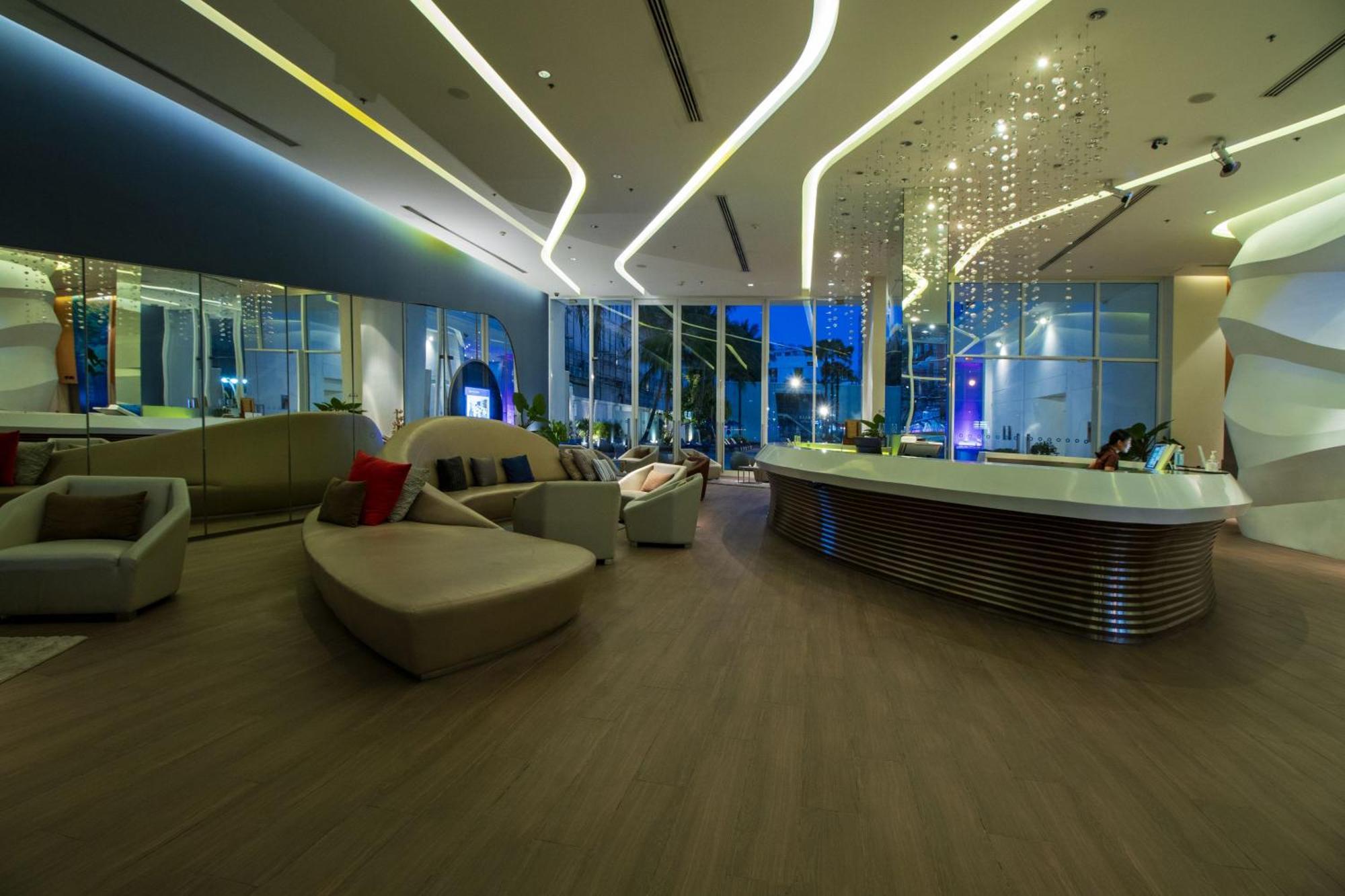Hotel Baraquda Heeton Pattaya By Compass Hospitality Ngoại thất bức ảnh